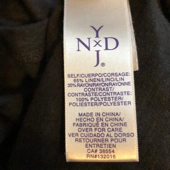 NYDJ Black & Lace Detail Short Sleeved Tee - Picture 4 of 5